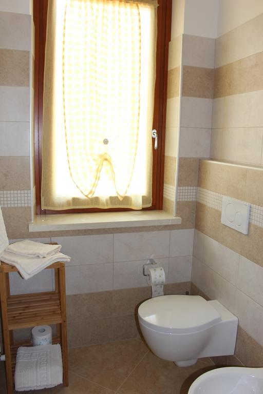 B&B Acero Rosso San Giovanni Lupatoto Rom bilde